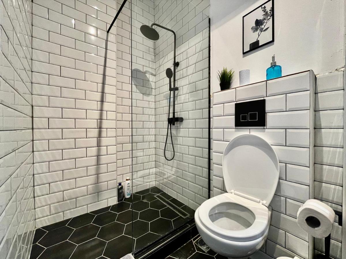 B&B Boutique Two Bedrooms Apartments Athens Ngoại thất bức ảnh
