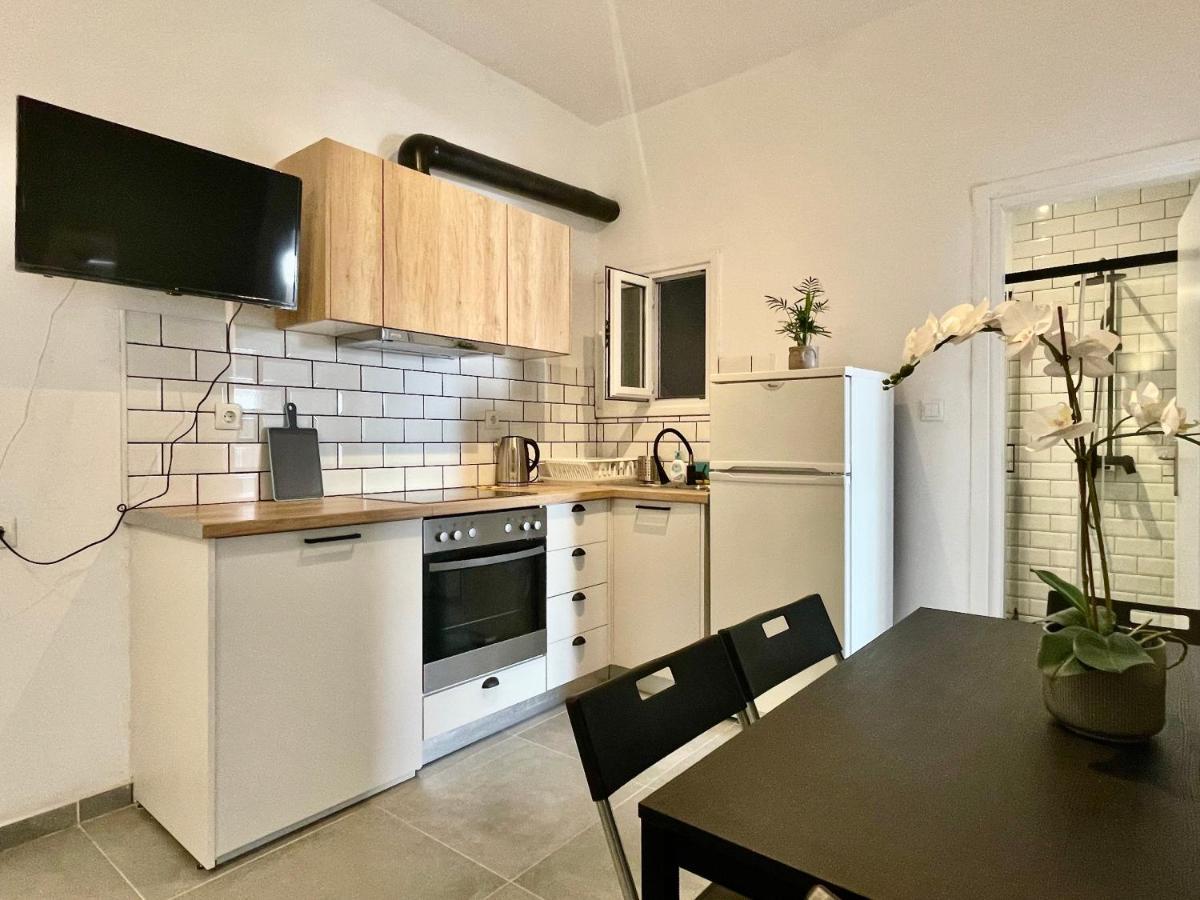B&B Boutique Two Bedrooms Apartments Athens Ngoại thất bức ảnh